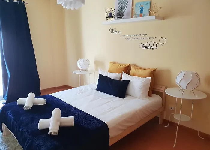 Olhao hotels near Moura Floripes